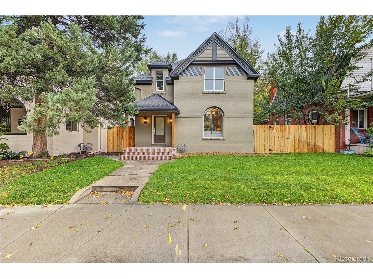 Photo of 934 S Washington St Denver CO 80209