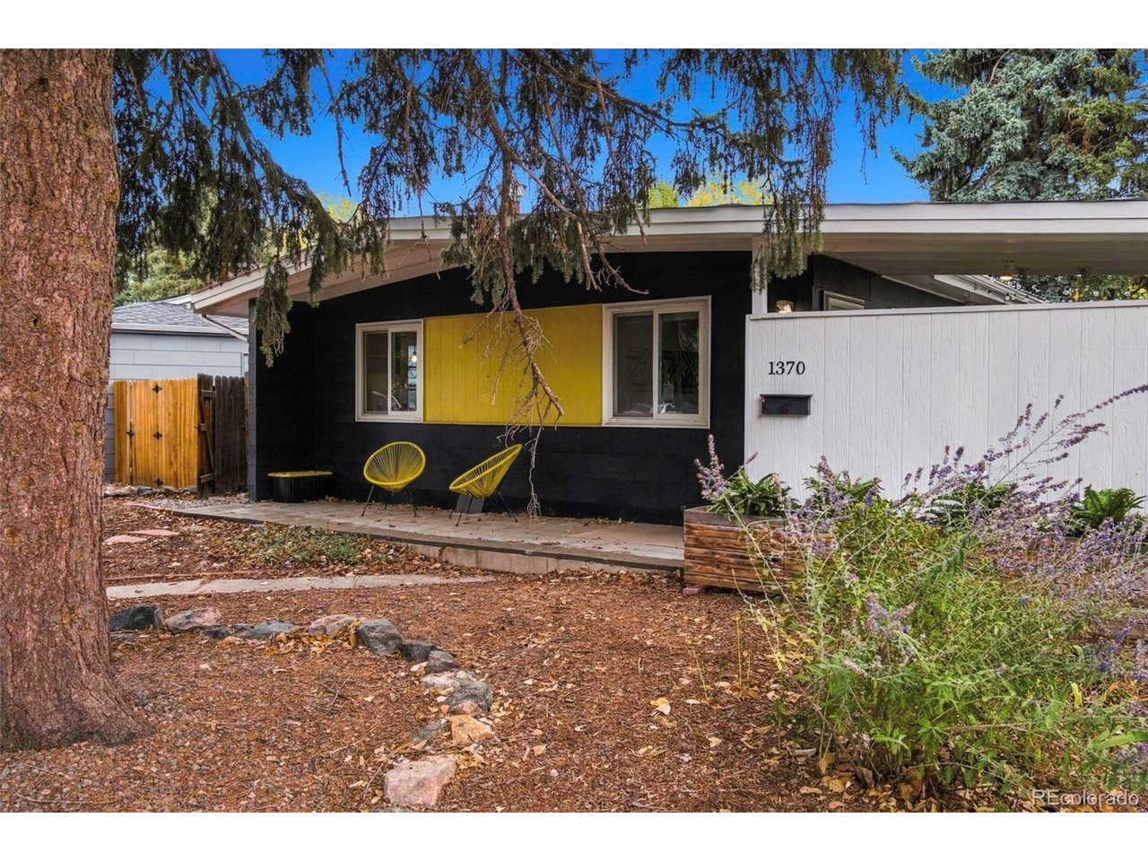 Photo of 1370 S Ivy Way Denver CO 80224