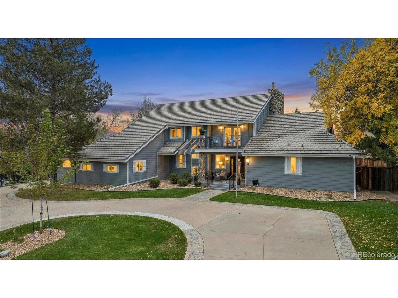 Photo of 12 Red Fox Ln Littleton CO 80127
