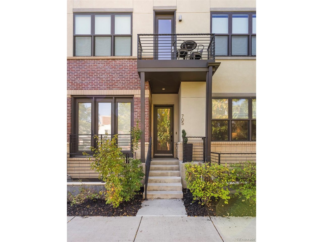 Photo of 705 S Logan St Denver CO 80209