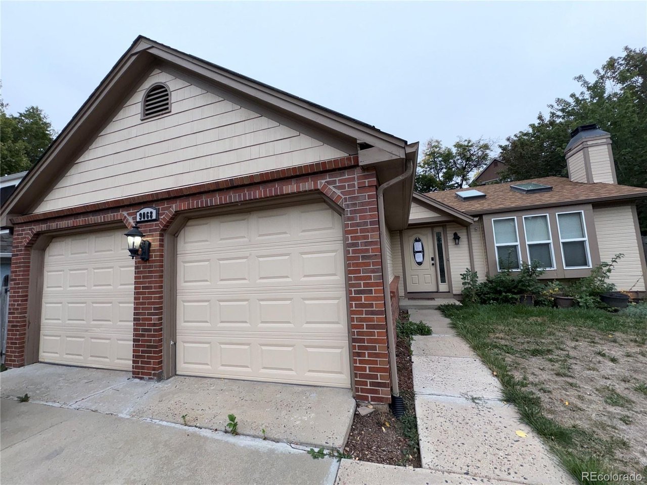 Photo of 9068 W Arizona Way Lakewood CO 80232