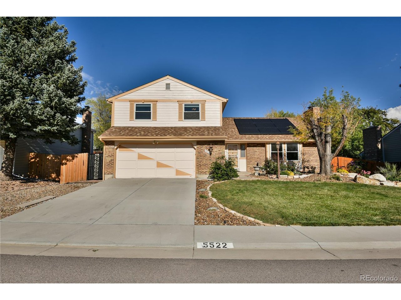 Photo of 5522 S Rifle St Centennial CO 80015