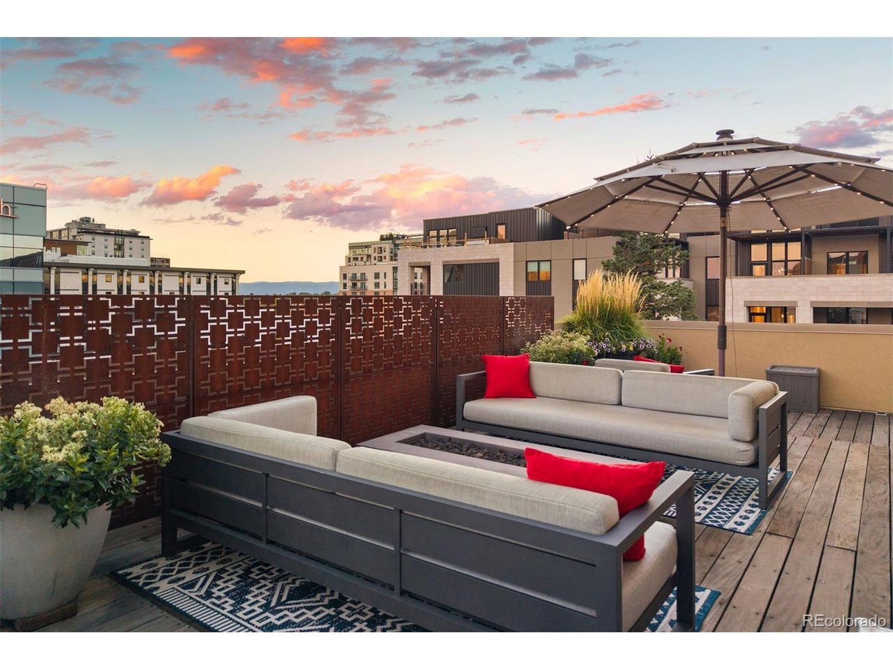 Photo of 180 Cook St #503 Denver CO 80206