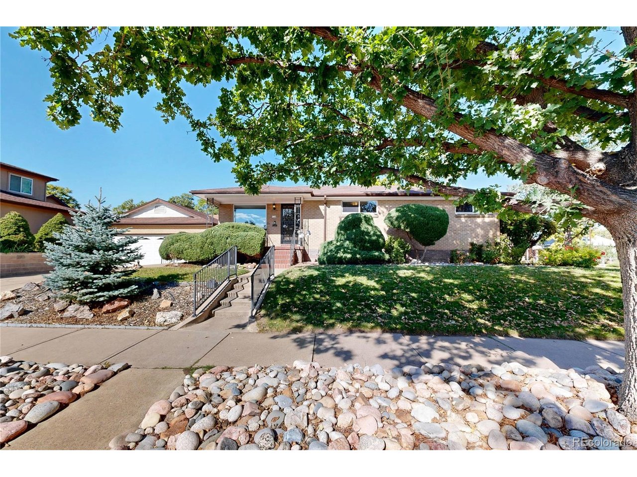 Photo of 2401 W 41st Ave Denver CO 80211