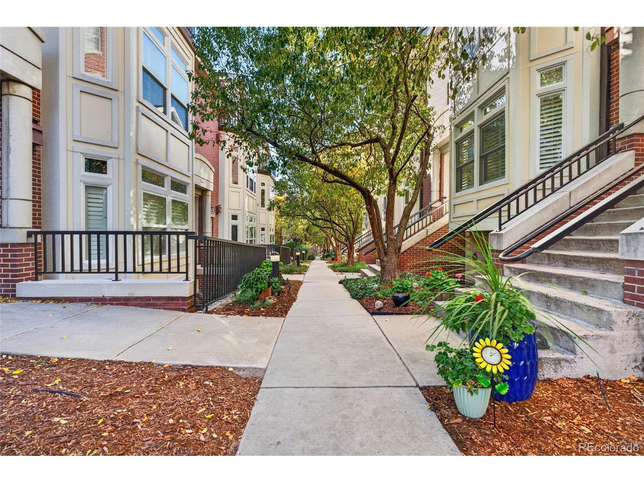Photo of 31 Jackson St #F Denver CO 80206