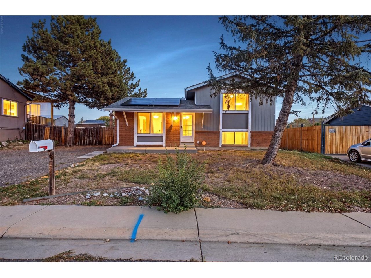Photo of 1463 Quivira Dr Denver CO 80229