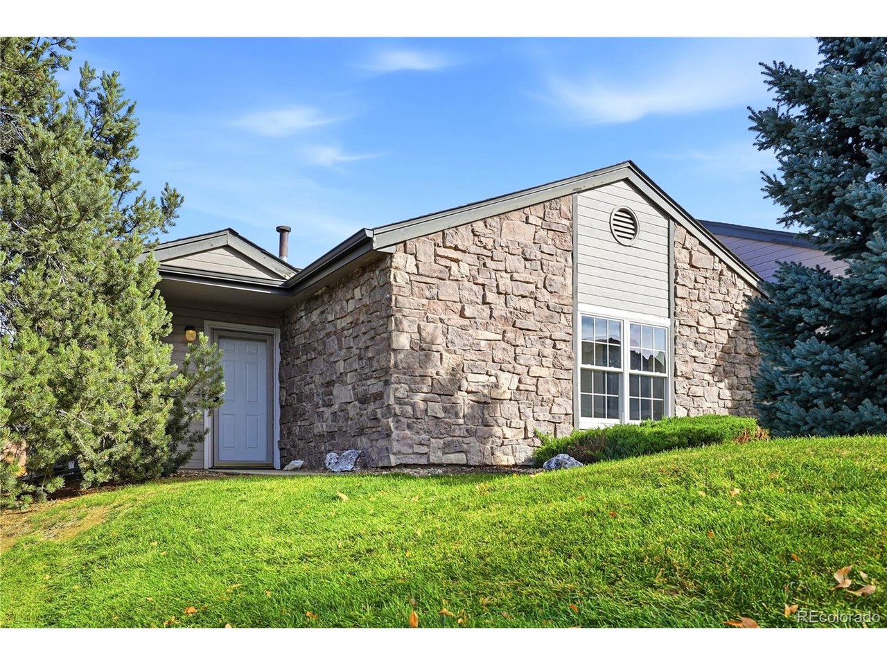 Photo of 9293 E Arbor Cir #D Englewood CO 80111