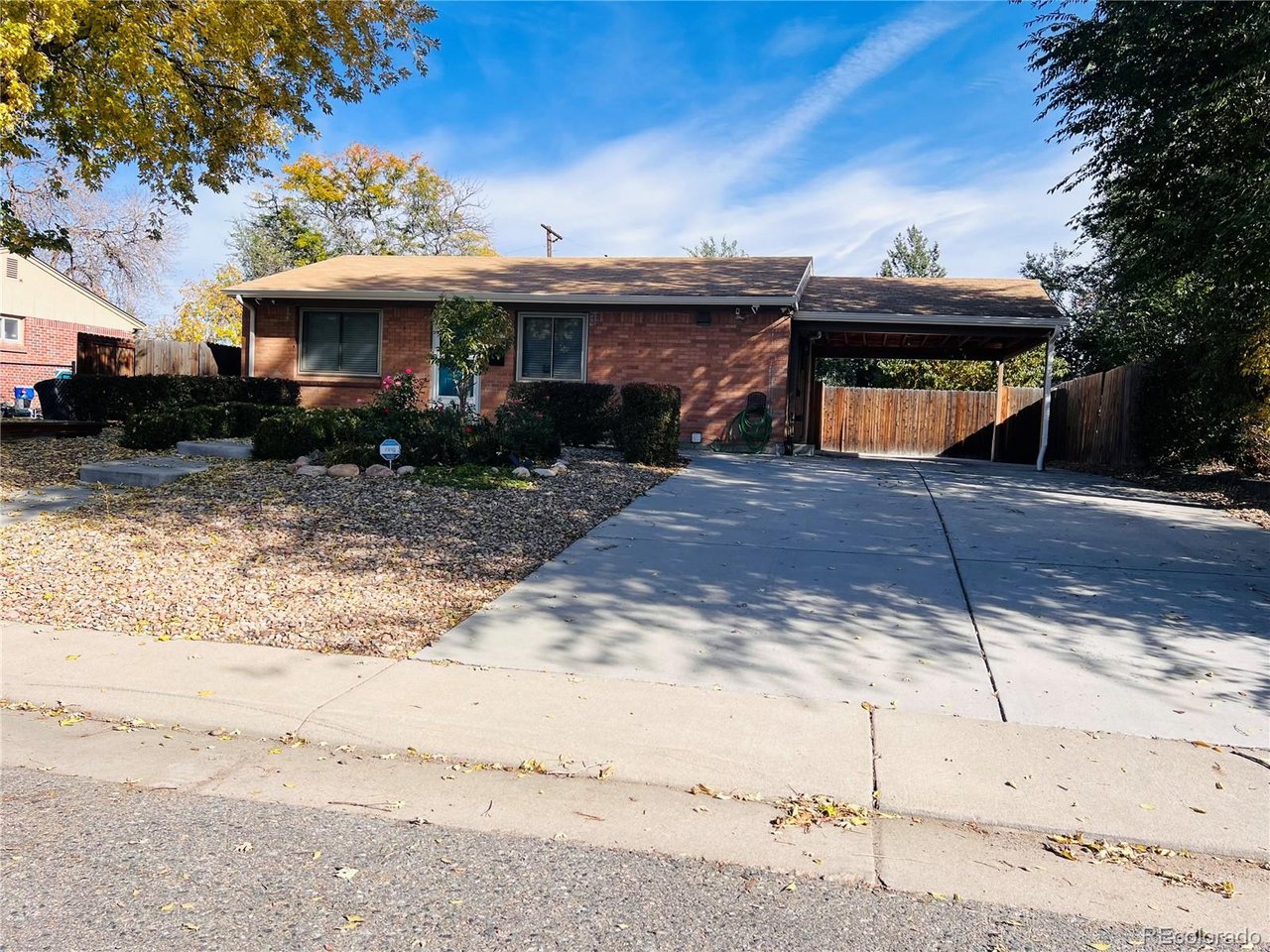 Photo of 1322 Worchester St Aurora CO 80011