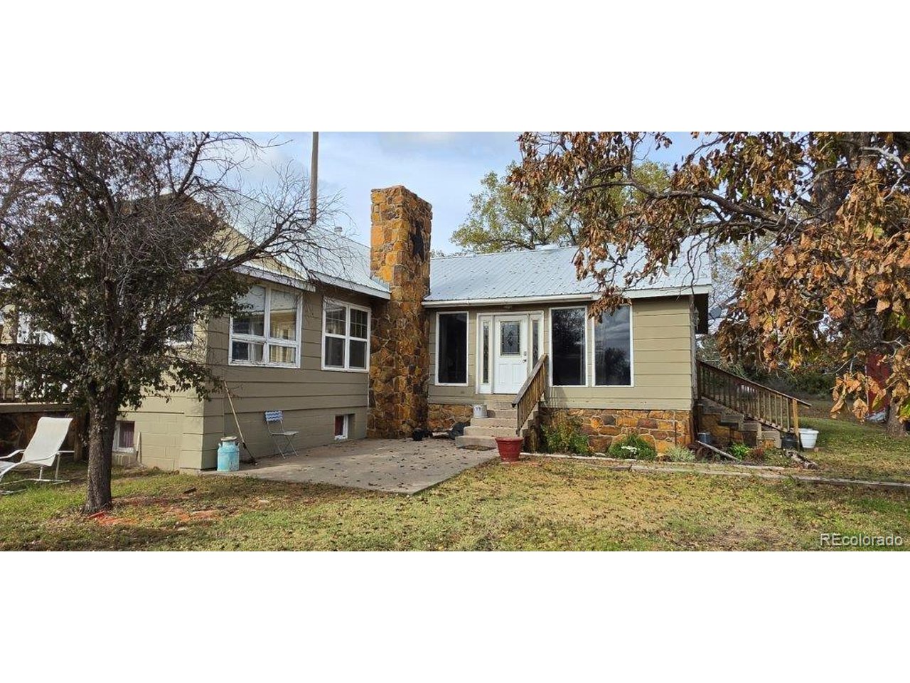 Photo of 825 N 8th St Holly CO 81047