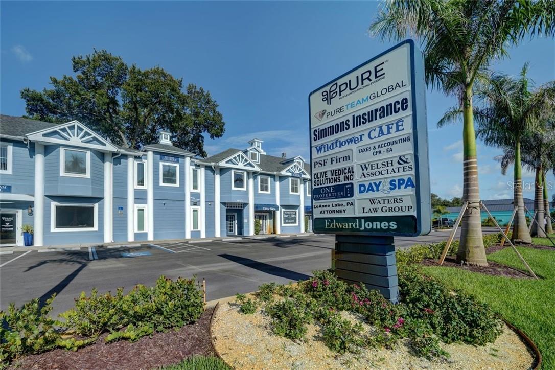 Photo of 1465 S FORT HARRISON AVENUE CLEARWATER FL 33756