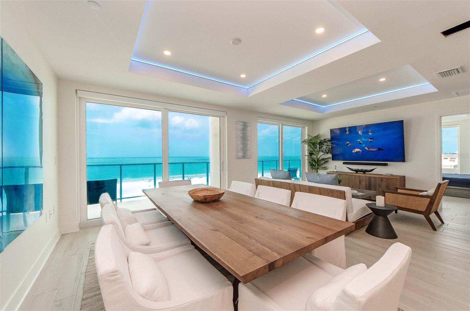 Photo of 15 AVALON STREET #702 CLEARWATER BEACH FL 33767