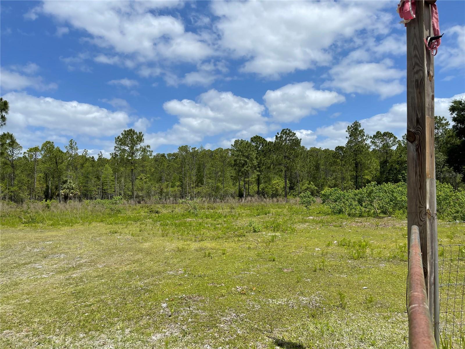 Photo of 8107 W MAYFAIR DRIVE HOMOSASSA FL 34448