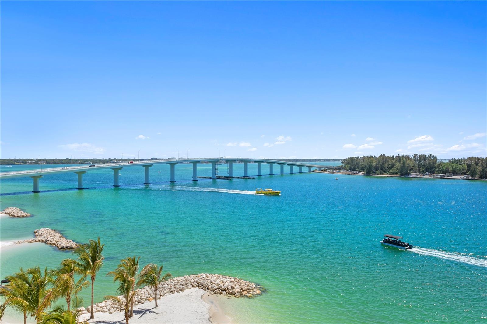 Photo of 691 S GULFVIEW BOULEVARD #1508 CLEARWATER BEACH FL 33767