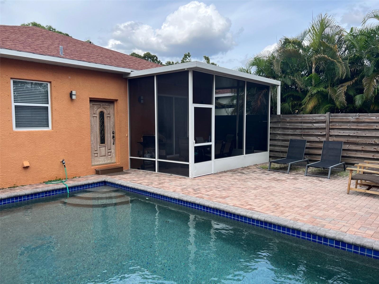 Photo of 2043 ROSELAWN STREET SARASOTA FL 34231