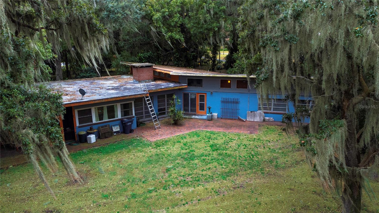 Photo of 2060 LAKE ARIANA BOULEVARD AUBURNDALE FL 33823