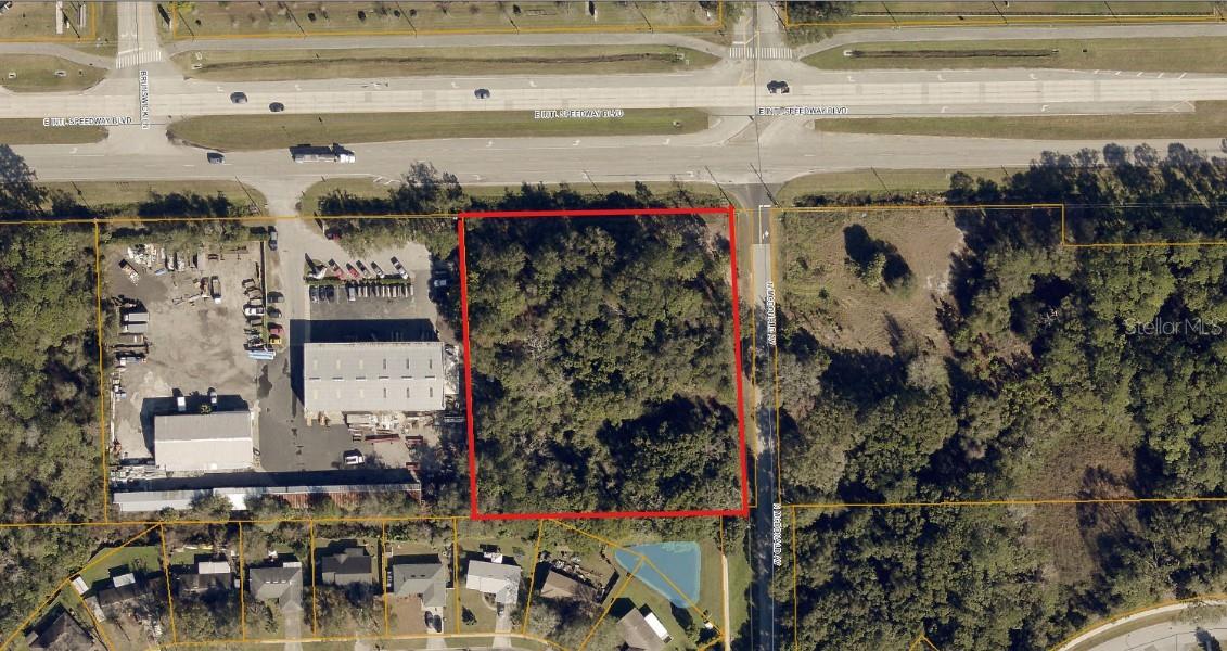 Photo of E INTERNATIONAL SPEEDWAY AVENUE DELAND FL 32724