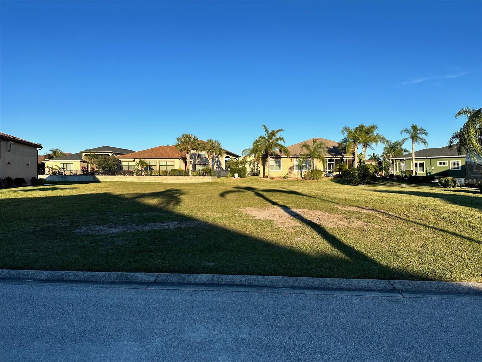 Photo of 505 MEANDERING WAY POLK CITY FL 33868