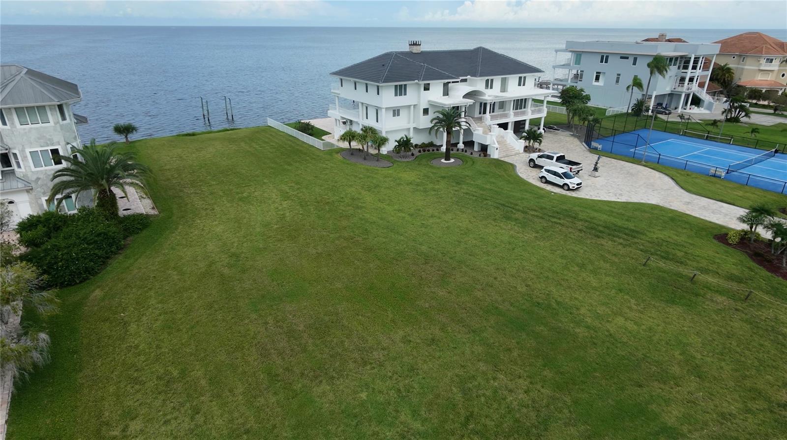 Photo of 21 WESTSHORE DRIVE NEW PORT RICHEY FL 34652