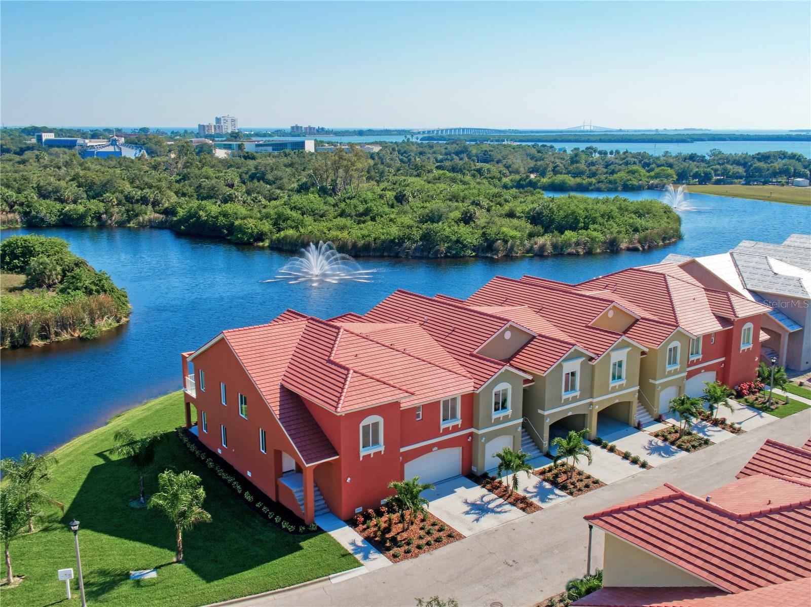 Photo of 17B FRANKLIN COURT ST PETERSBURG FL 33711