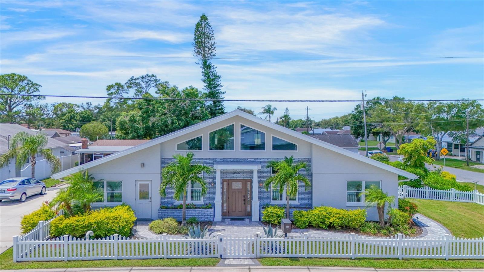 Photo of 3502 BAHIA VISTA STREET SARASOTA FL 34239