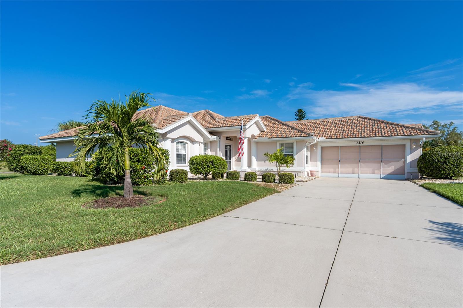 Photo of 8216 PARKSIDE DRIVE ENGLEWOOD FL 34224