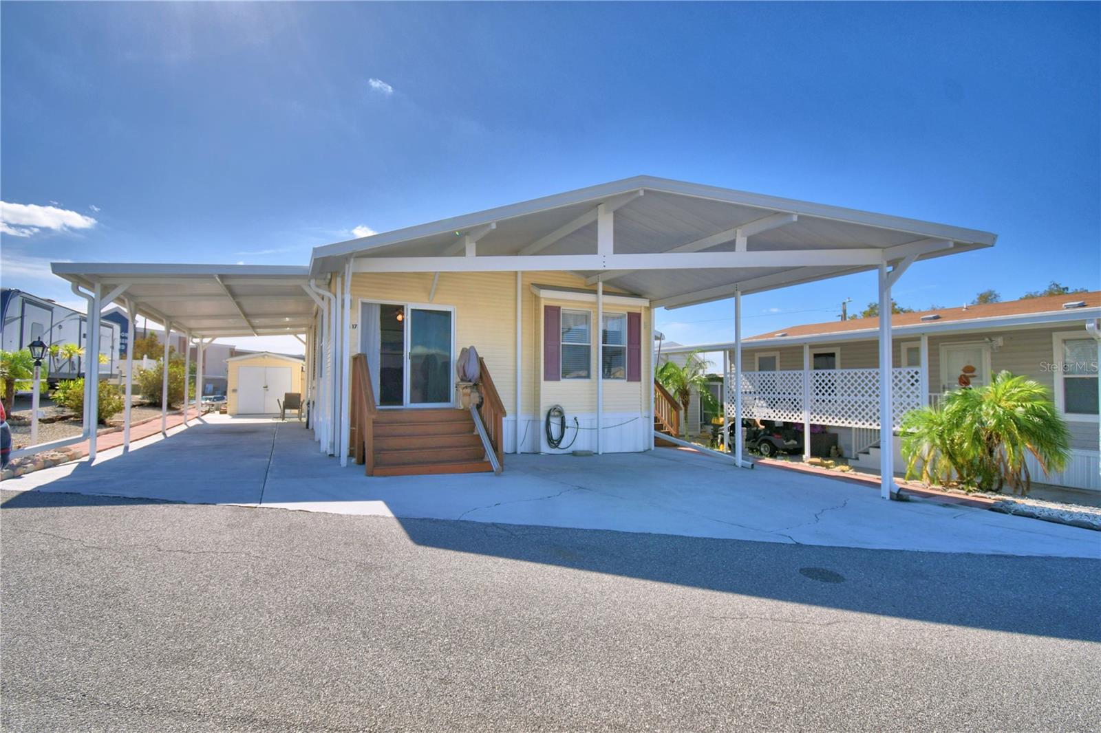 Photo of 251 PATTERSON ROAD #I17 HAINES CITY FL 33844