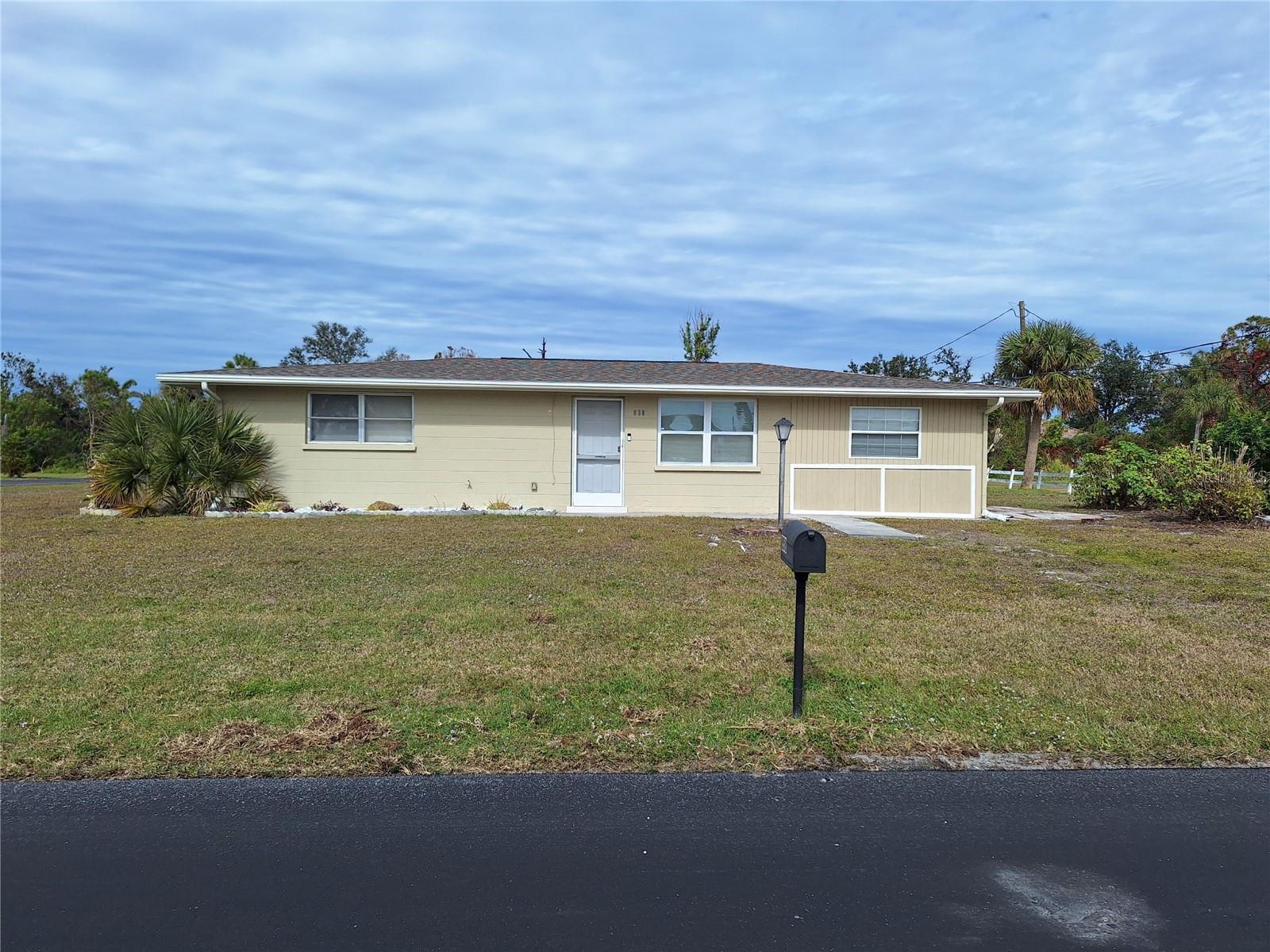 Photo of 858 E 7TH STREET ENGLEWOOD FL 34223