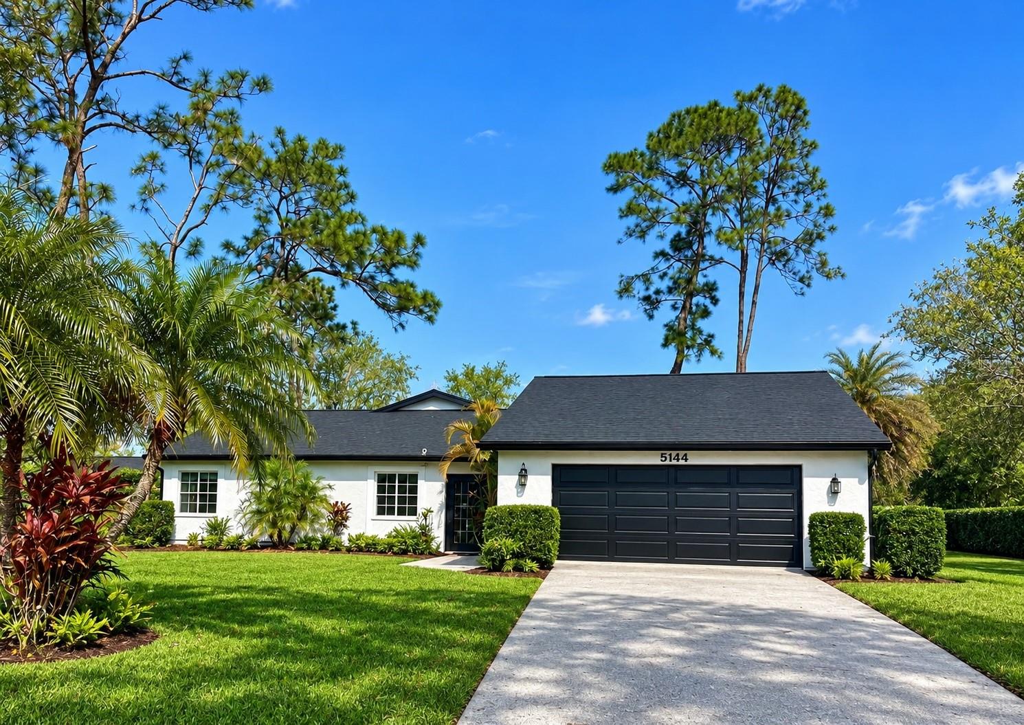 Photo of 5144 PINE TREE LANE WESLEY CHAPEL FL 33543