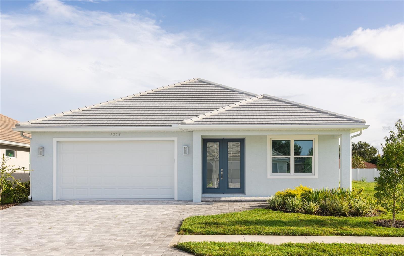 Photo of 5213 WILLOW LAKE COURT SARASOTA FL 34233