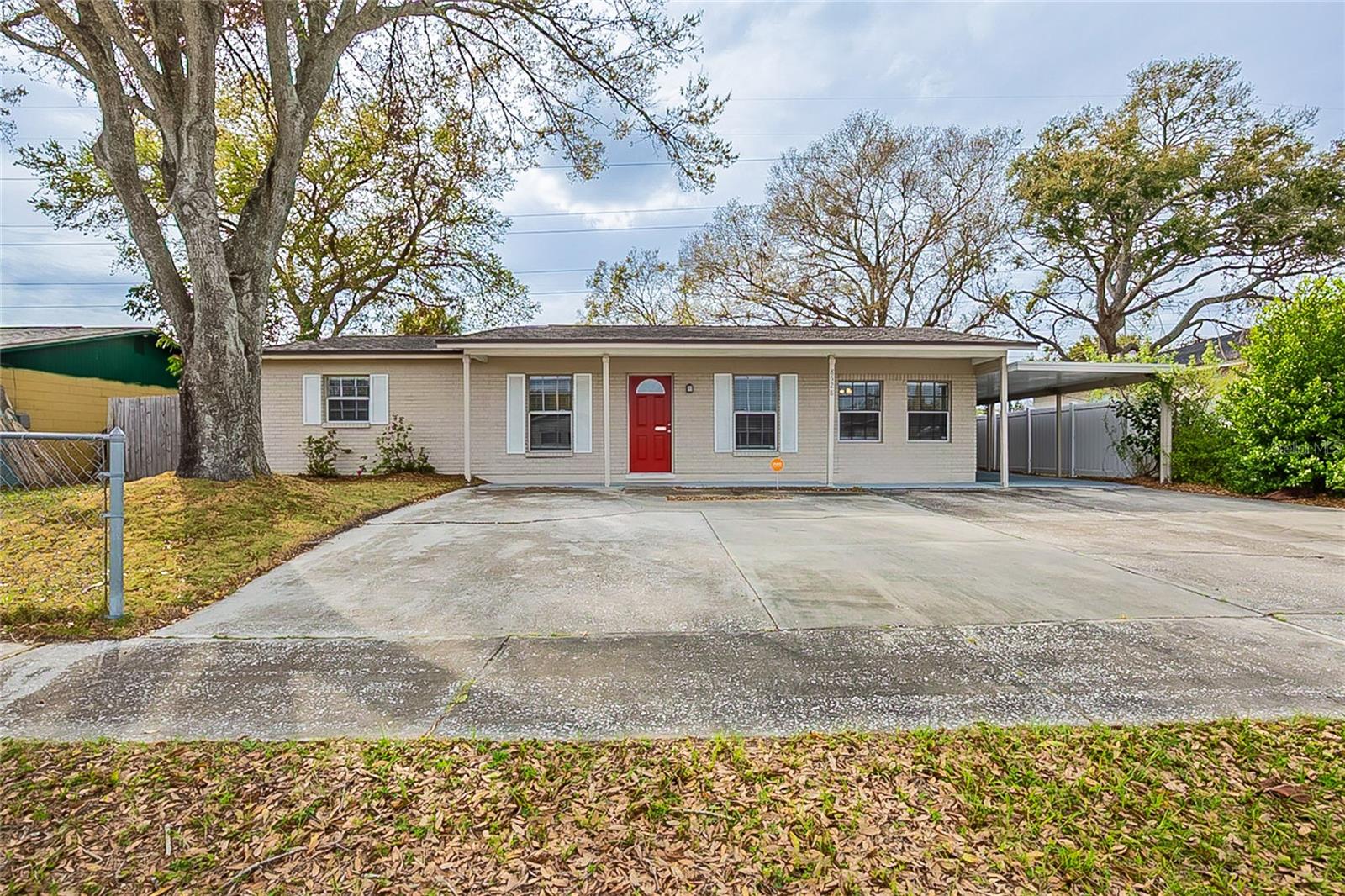Photo of 8528 GOLD RIDGE CIRCLE TAMPA FL 33619