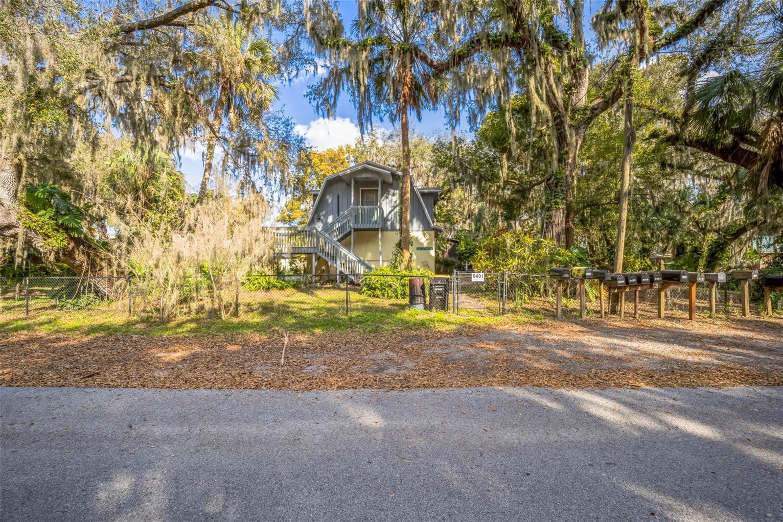 Photo of 9401 CAT TRACK TRAIL LAKE WALES FL 33898