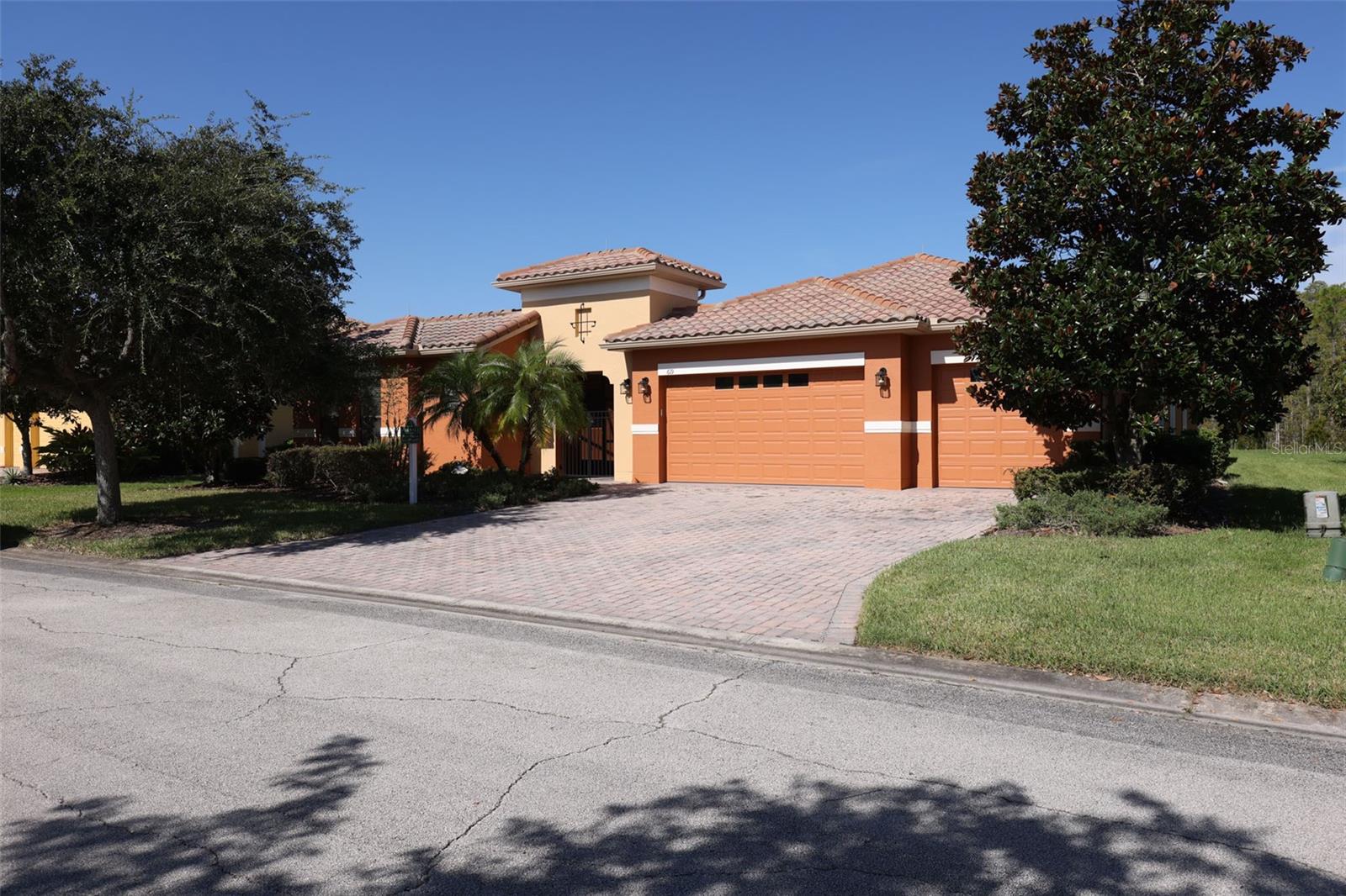 Photo of 619 TAPATIO LANE KISSIMMEE FL 34759