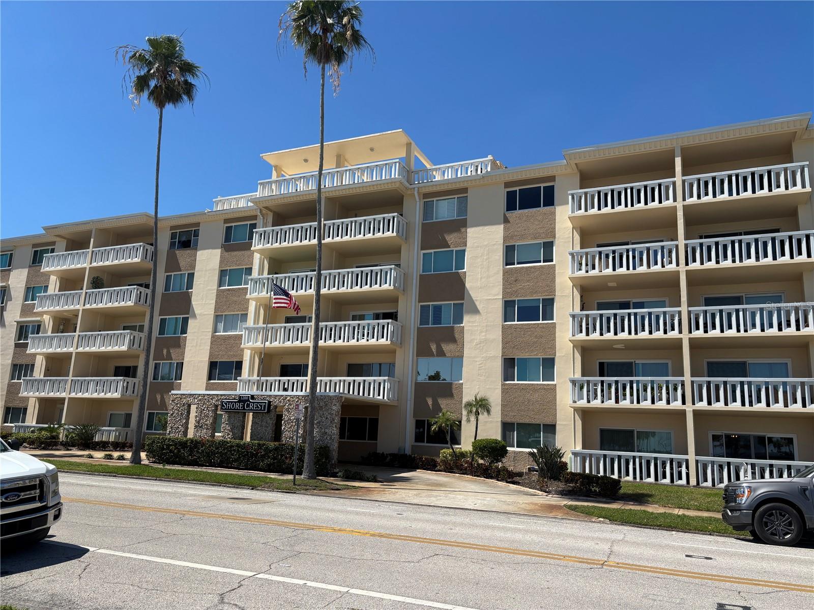 Photo of 1200 N SHORE DRIVE #212 ST PETERSBURG FL 33701