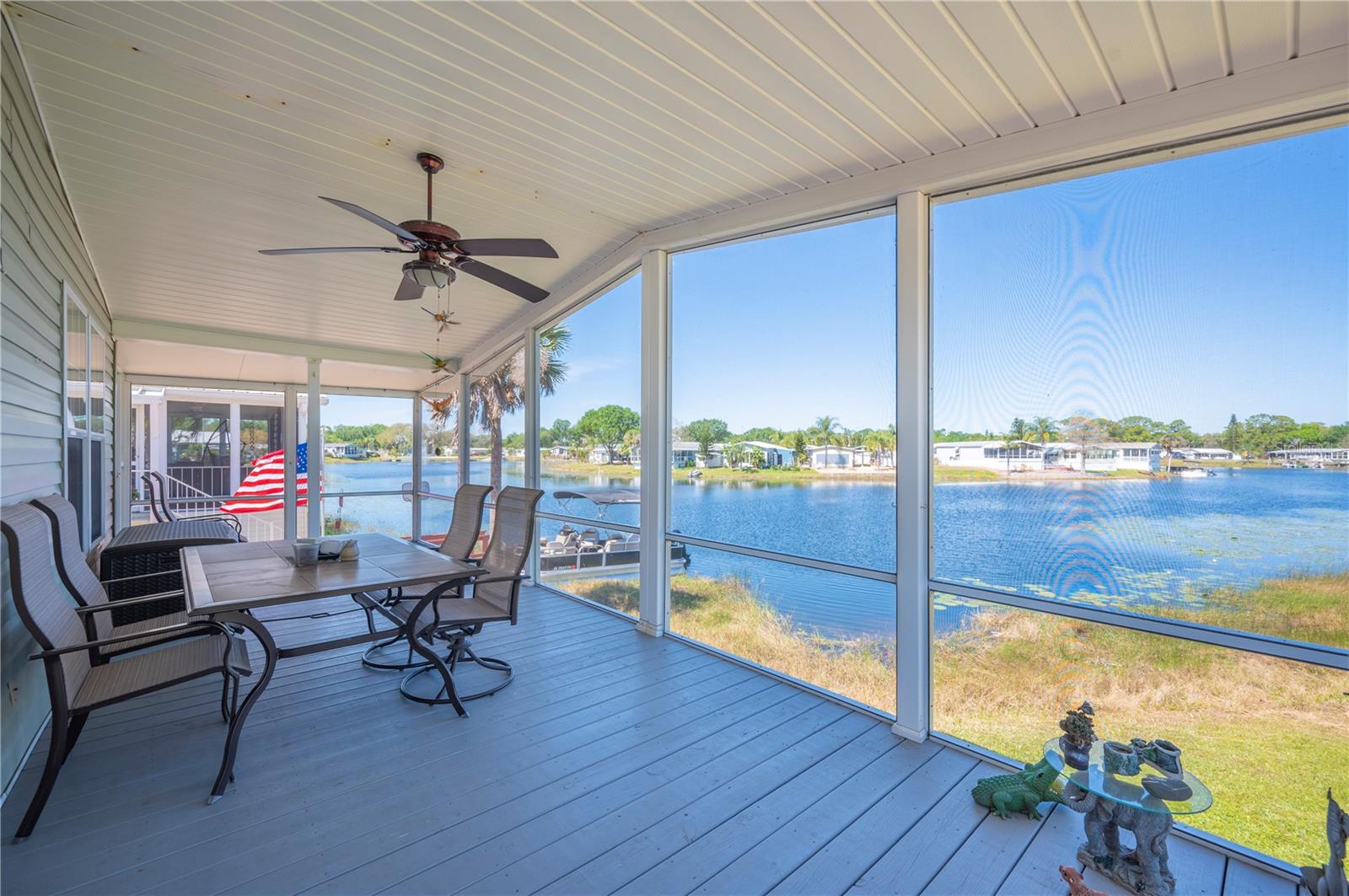Photo of 38 QUEEN OF WATERS STREET LAKE WALES FL 33898