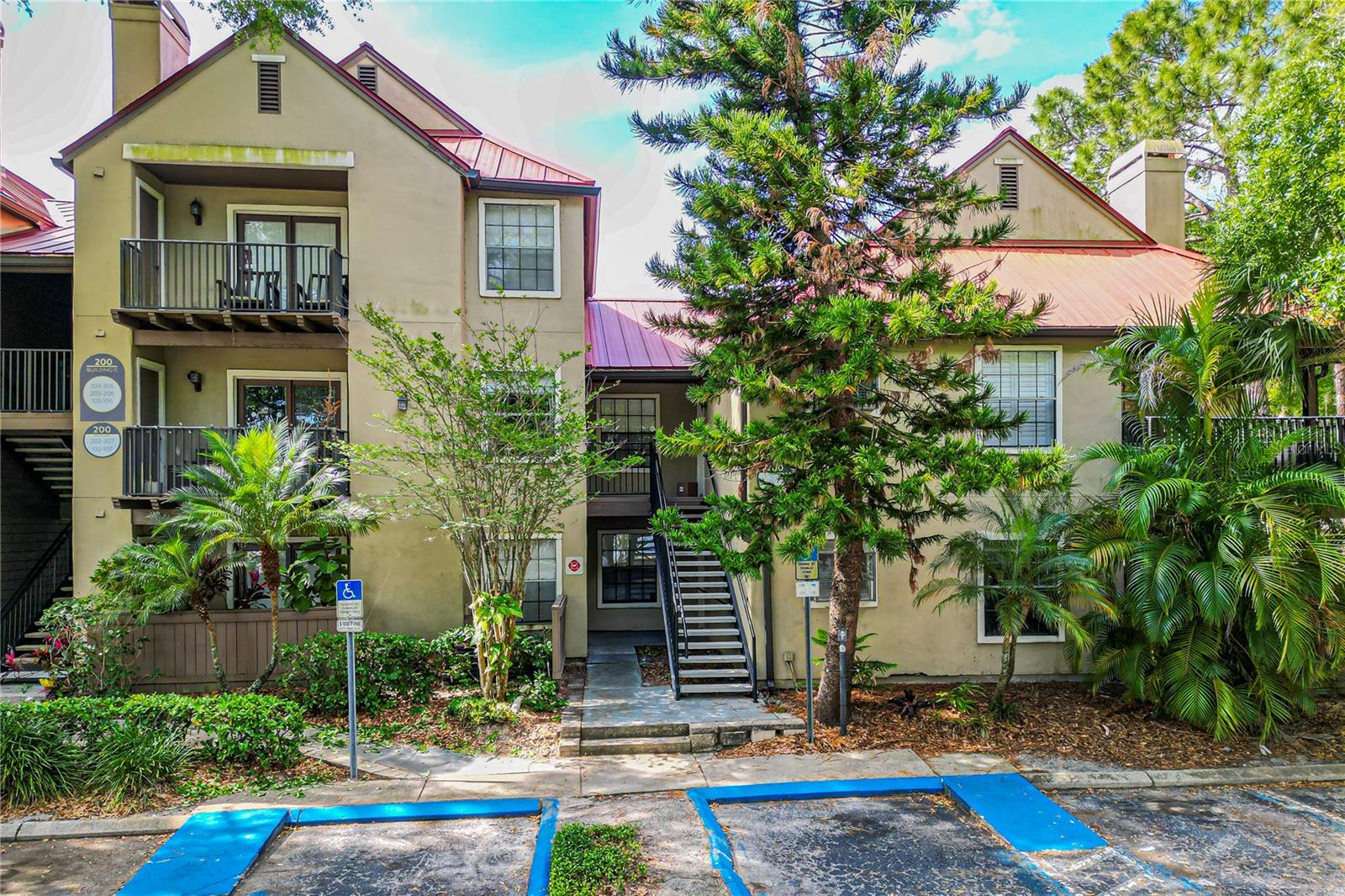 Photo of 200 AFTON SQUARE #108 ALTAMONTE SPRINGS FL 32714