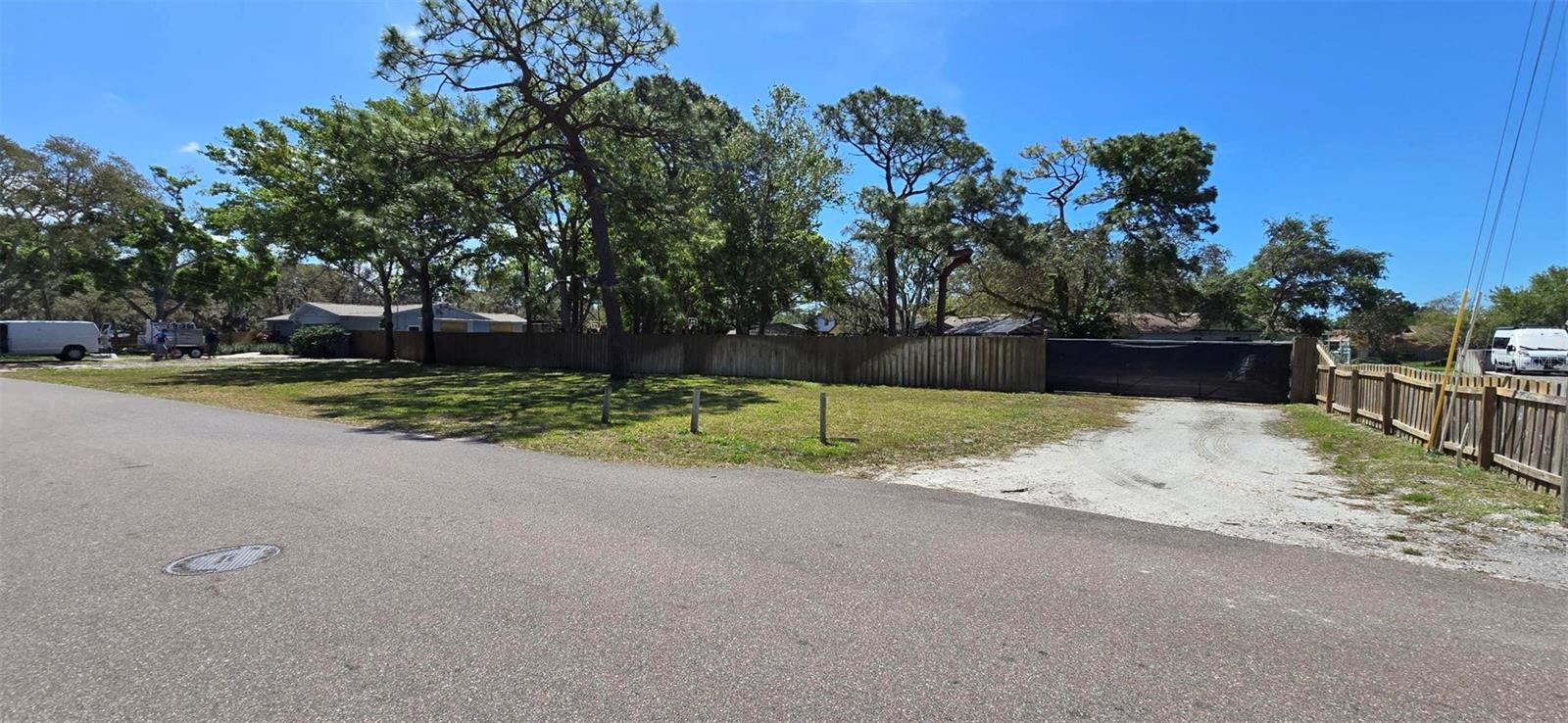 Photo of 13296 98TH AVENUE SEMINOLE FL 33776