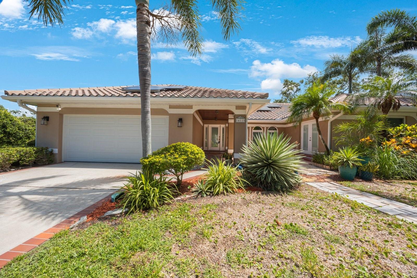 Photo of 14115 HARBORWOOD DRIVE LARGO FL 33774
