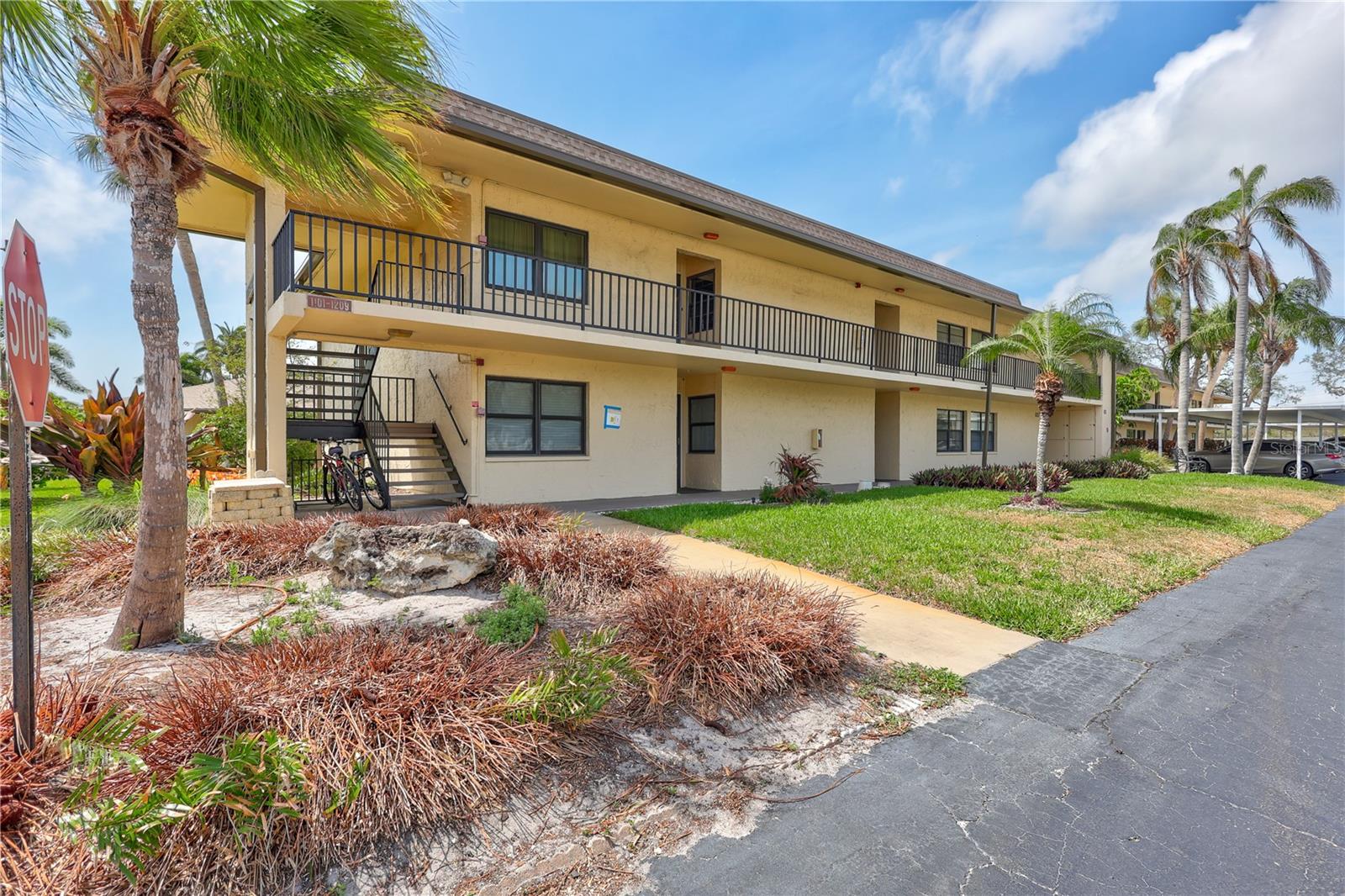 Photo of 12300 VONN ROAD #1102 LARGO FL 33774