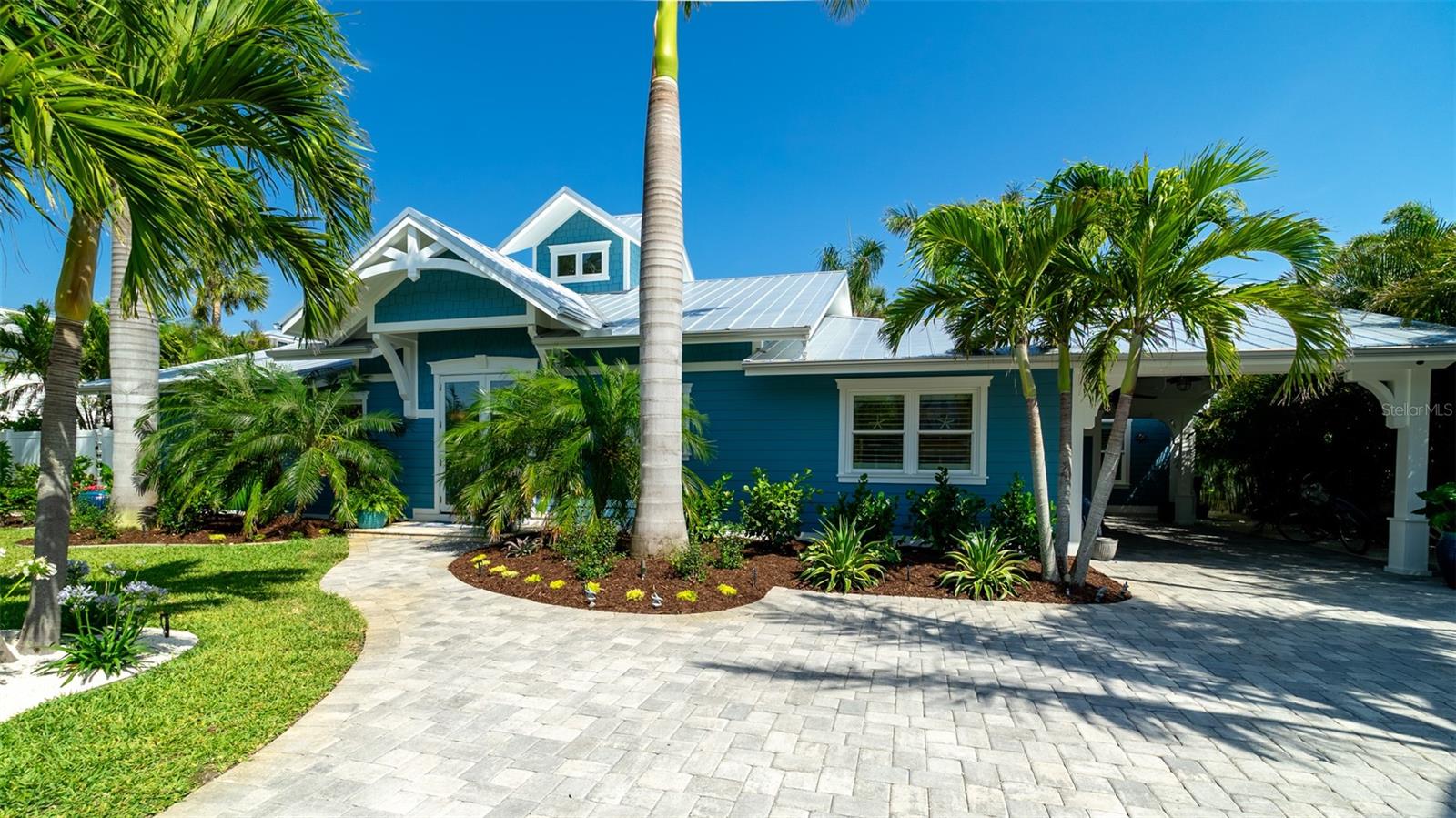 Photo of 403 75TH STREET HOLMES BEACH FL 34217
