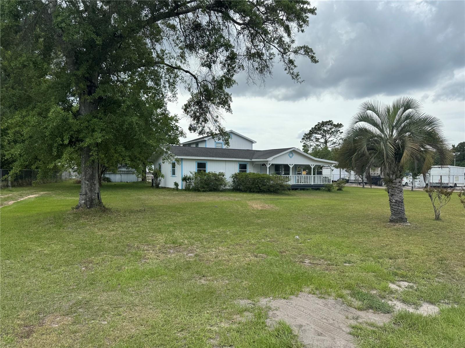 Photo of 5515/5517 SHAD ROAD JACKSONVILLE FL 32257