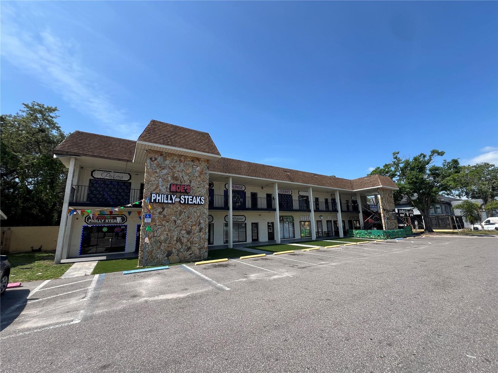 Photo of 4819 E BUSCH BOULEVARD TAMPA FL 33617