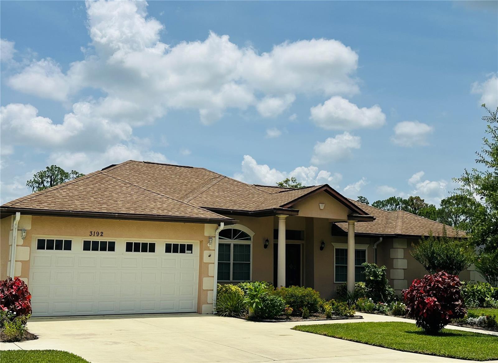 Photo of 3192 OAKS BEND BOWLING GREEN FL 33834