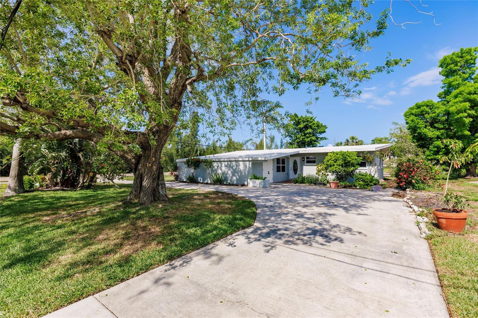 Photo of 3129 BUTTONWOOD PLACE PUNTA GORDA FL 33950