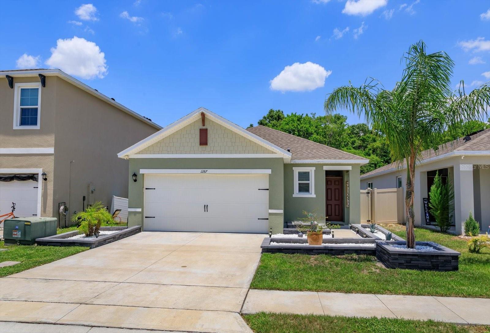 Photo of 1287 BERRY LANE DAVENPORT FL 33837