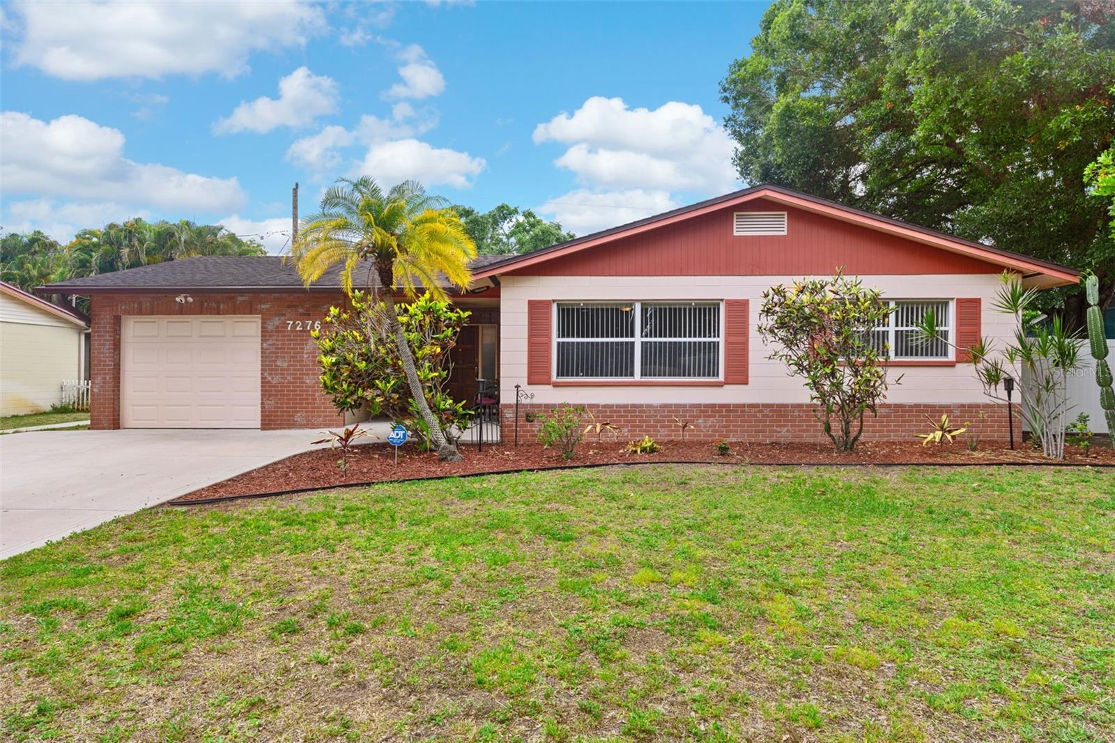 Photo of 7276 21ST STREET N ST PETERSBURG FL 33702