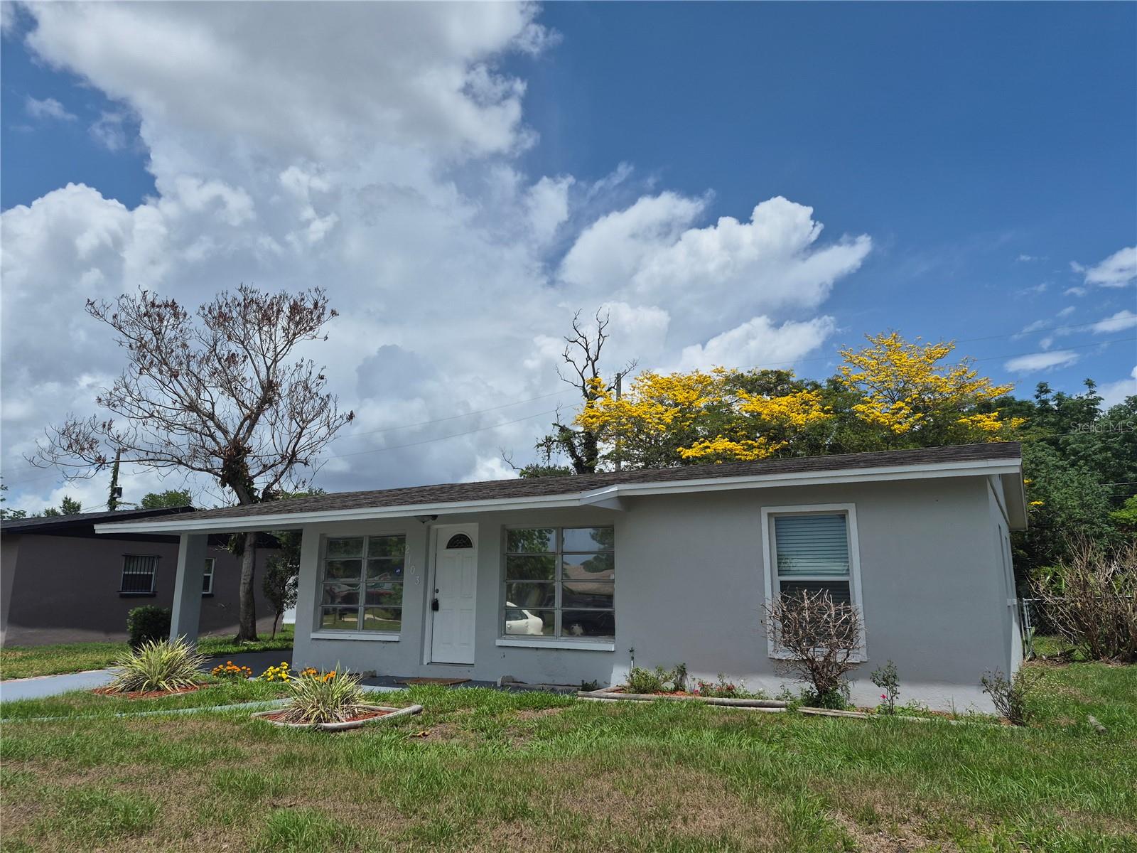 Photo of 2103 MANTILLA AVENUE ORLANDO FL 32811
