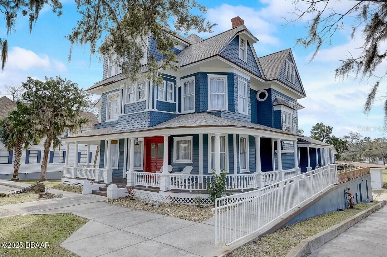 Photo of 404 S RIDGEWOOD AVENUE DAYTONA BEACH FL 32114