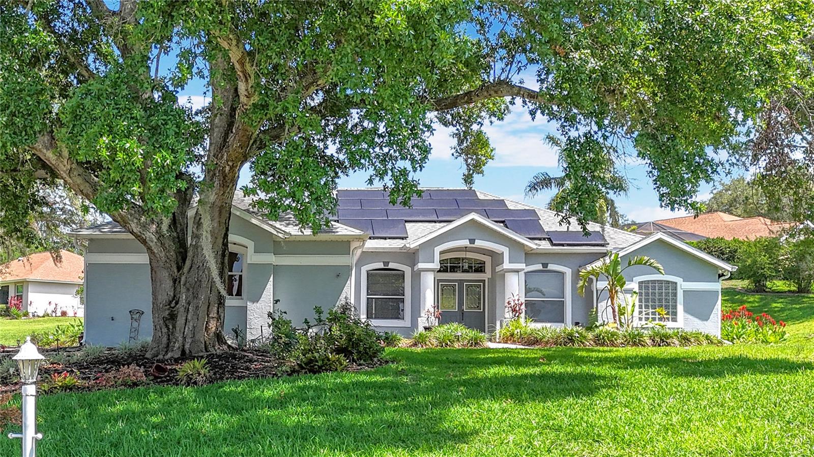 Photo of 5311 SADDLEBACK COURT LADY LAKE FL 32159