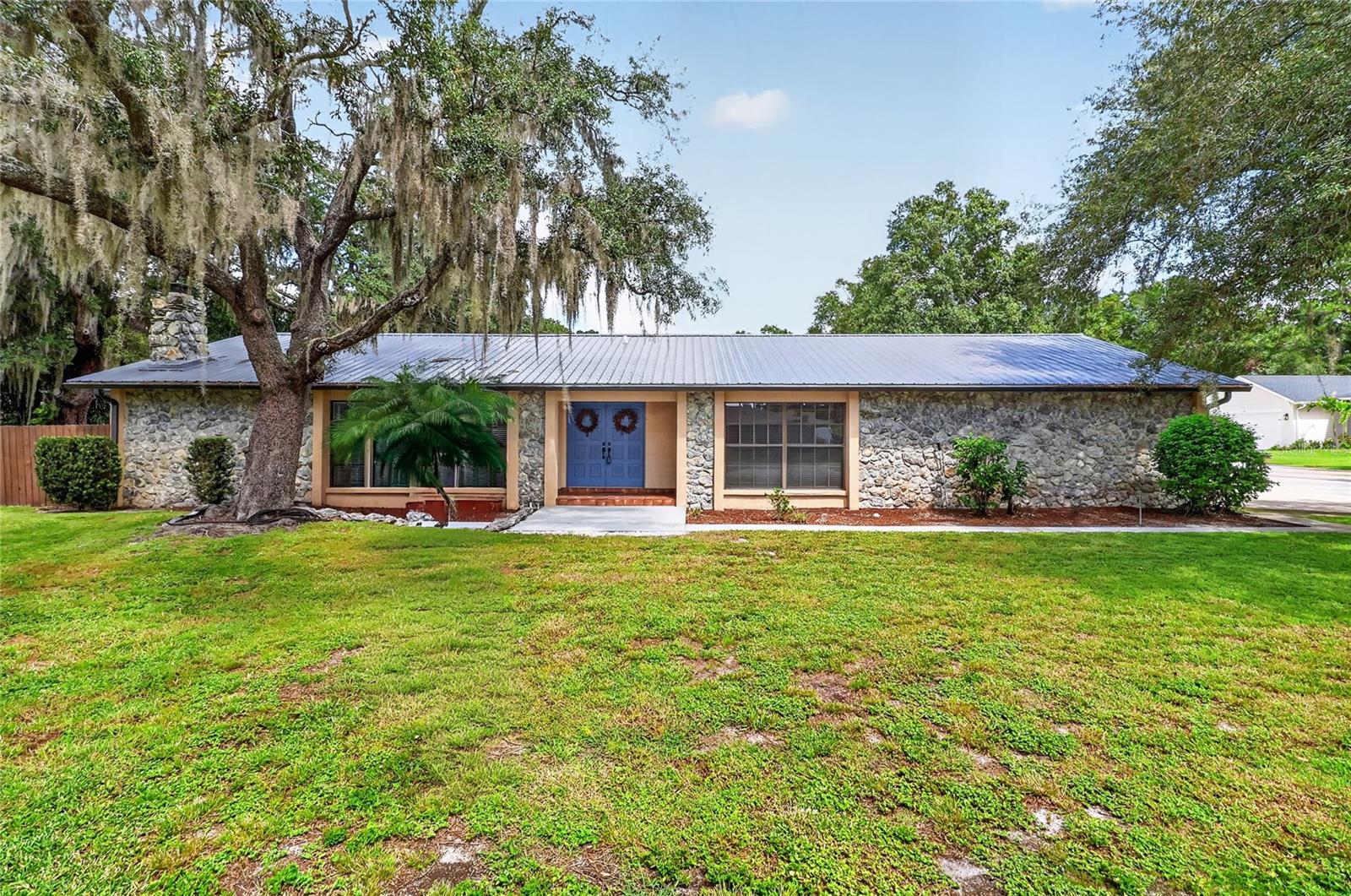 Photo of 3011 LAKE ELLEN DRIVE TAMPA FL 33618