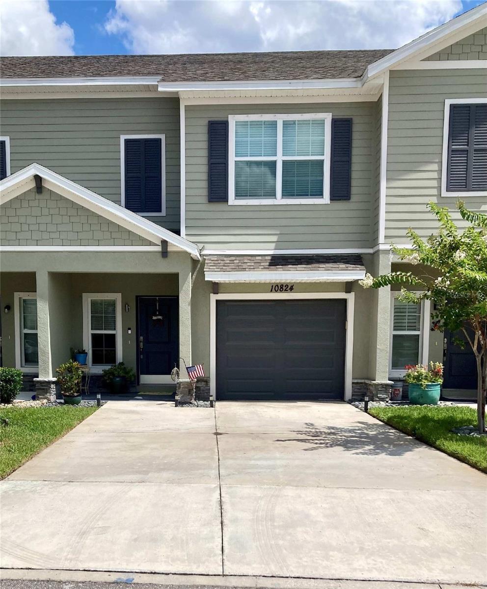 Photo of 10824 QUICKWATER COURT RIVERVIEW FL 33569